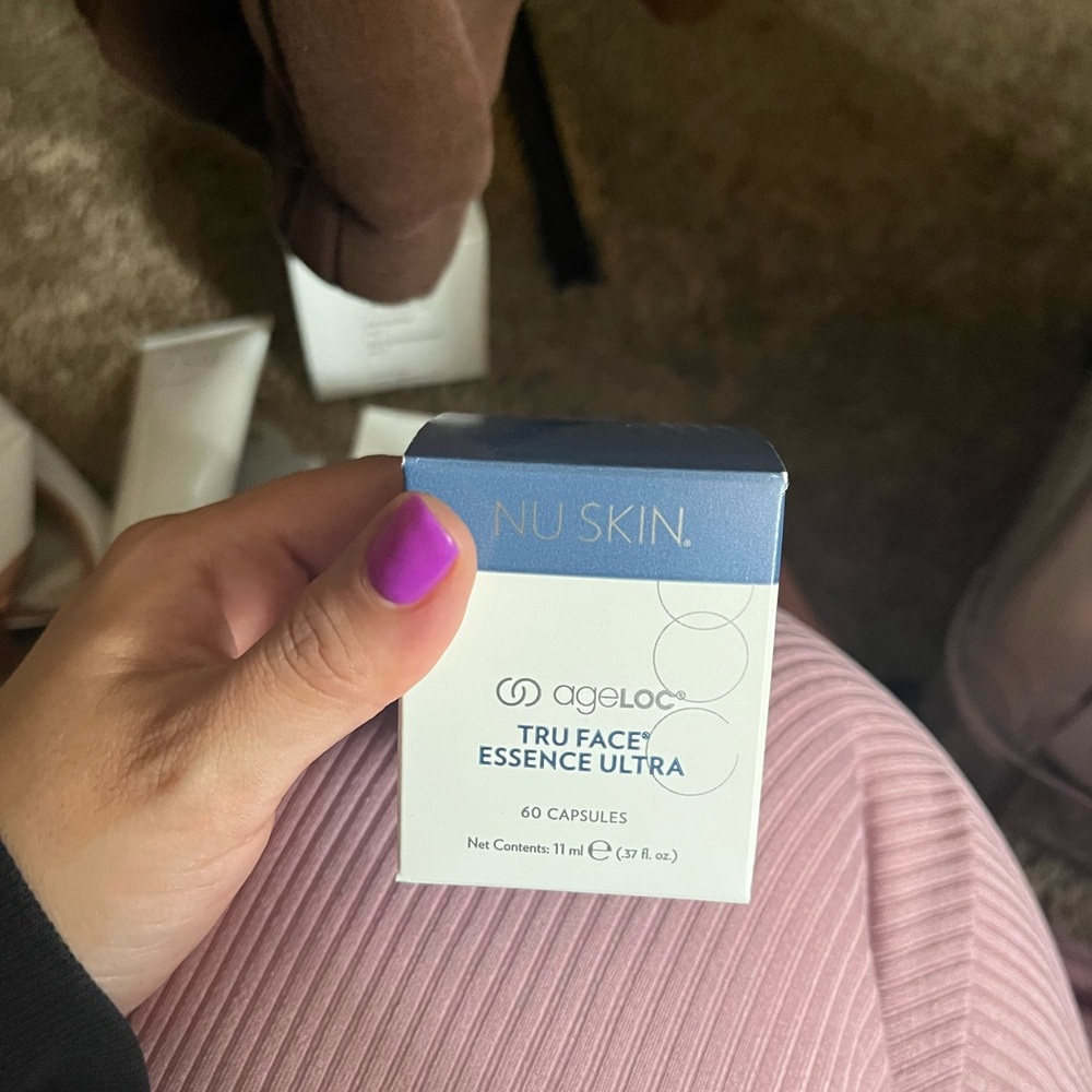 Skin ageLOC Tru Face Essence Ultra